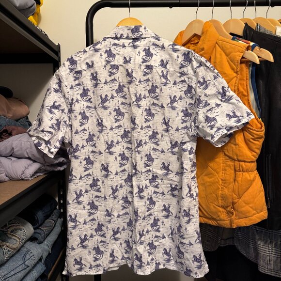 Treasure & Bond Men’s Short Sleeve Button-Up | Cowboy Print | Size Large | EUC - Picture 3 of 6